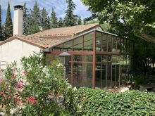Création d'une véranda sur mesure traditionnelle à AixenProvence Les